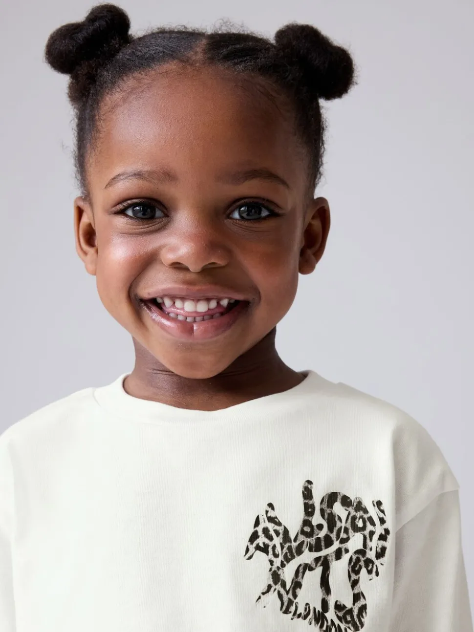 smALLSAINTS Grey Leopard Orlando Long Sleeve T-Shirt and Leggings Younger Girls Set
