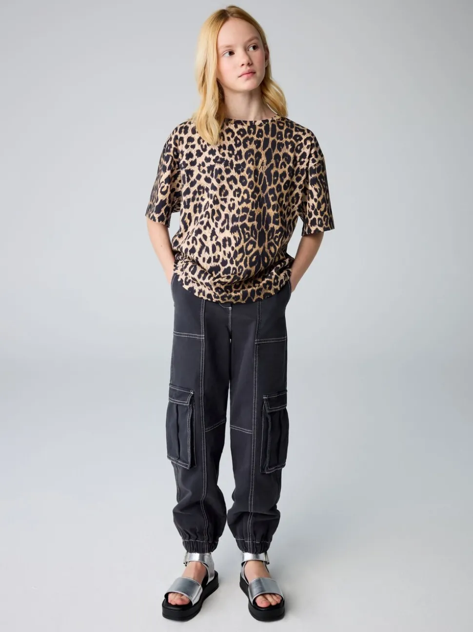 smALLSAINTS Leopard Oversized Girls Crew 100% Cotton T-Shirt