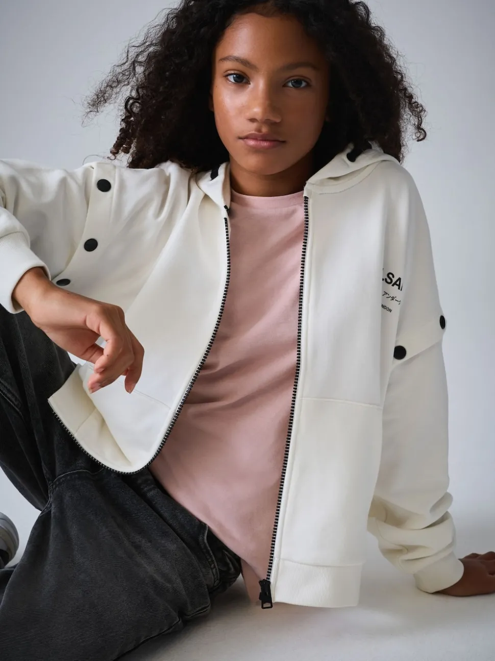 smALLSAINTS White Amphia Underground Zip Hoodie