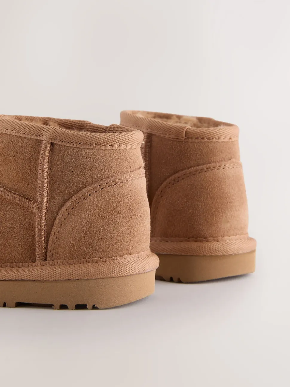 Tan Brown Water Repellent Standard Fit (F) Suede Pull On Boots