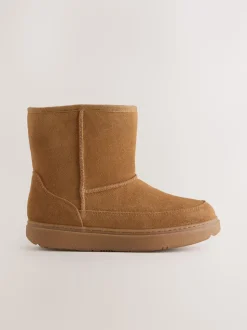 Tan Brown Water Repellent Suede Boots