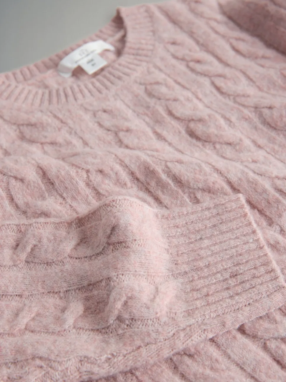 The Set 2 Pack Cable Knit Jumpers Pink/Brown