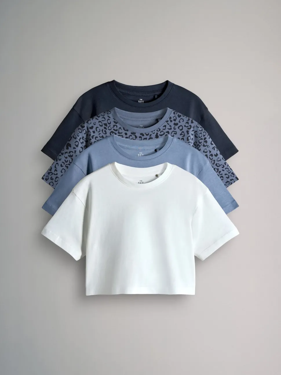 The Set 4 Pack Cropped Oversized Short Sleeve Cotton T-Shirts Navy/Animal/Blue/White