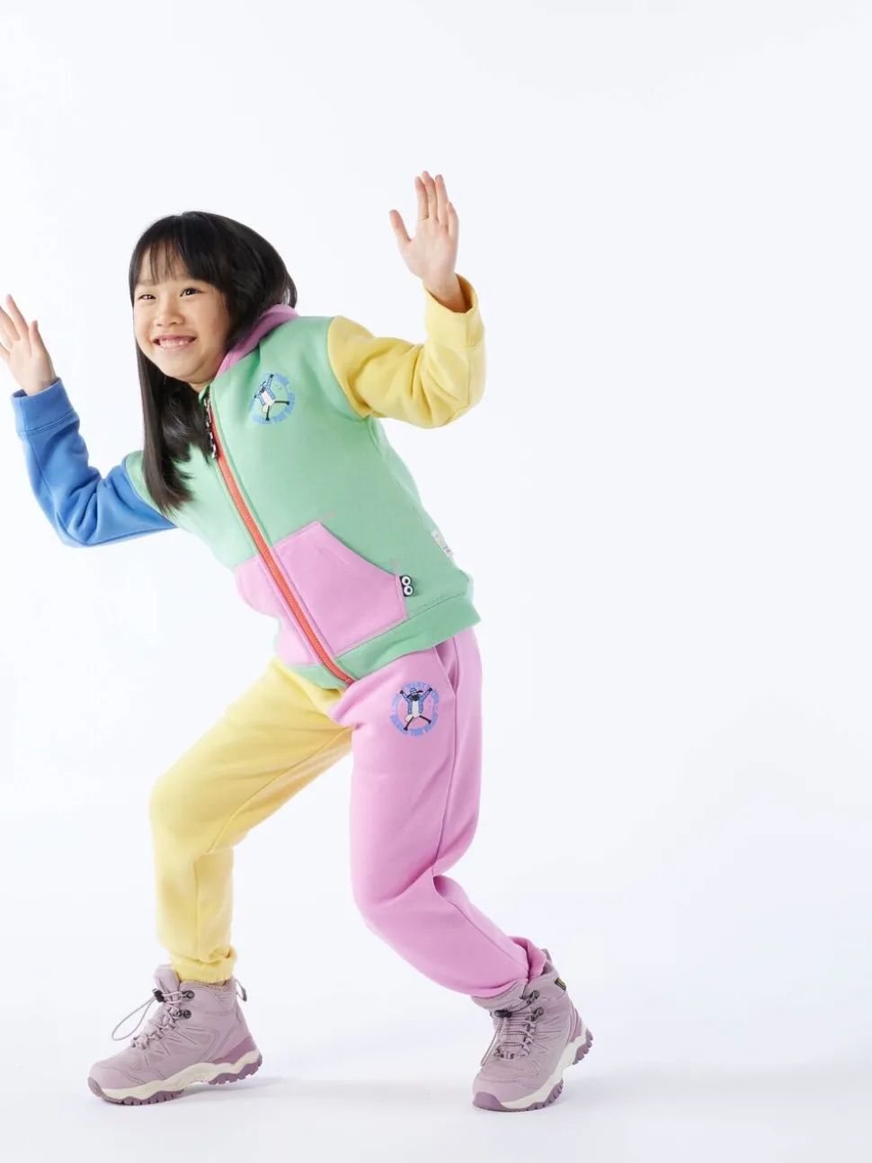 Tog 24 Pink Kids Valais Shaun The Sheep Print Joggers
