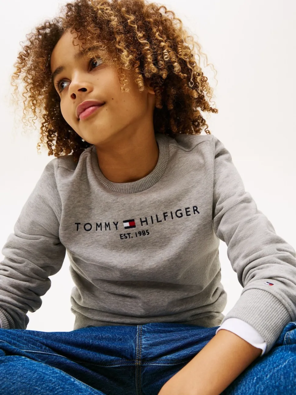 Tommy Hilfiger Grey Essential Sweatshirt