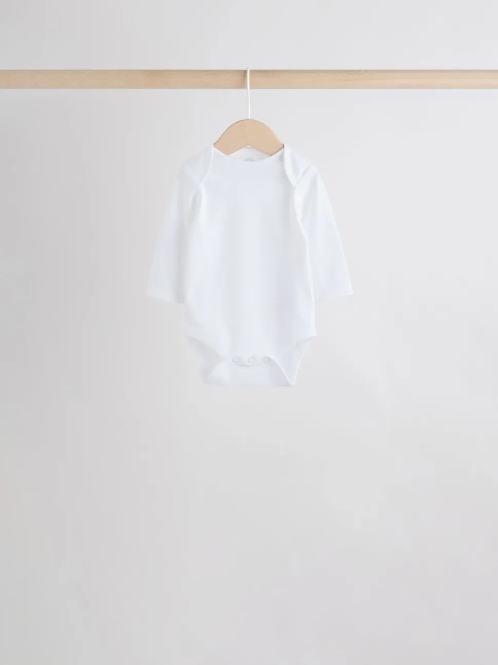 White Character 7 Pack Long Sleeve 100% Cotton Baby Bodysuits