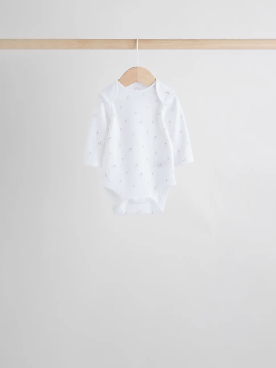 White Character 7 Pack Long Sleeve 100% Cotton Baby Bodysuits