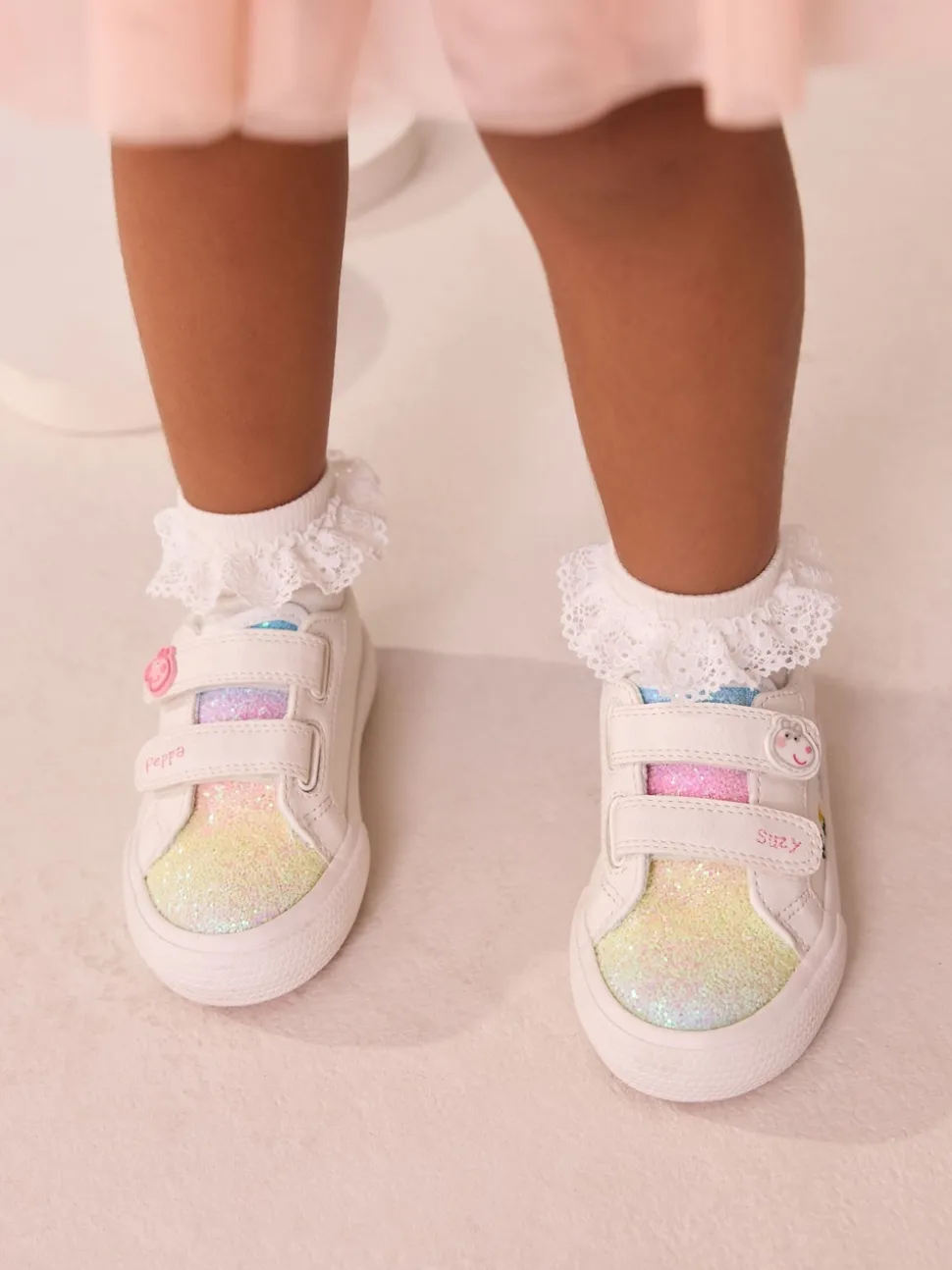 White Standard Fit (F) Peppa Pig Chunky Trainers with Touch Fastening