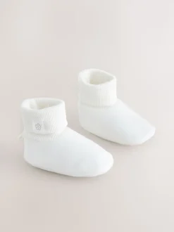 White Baby Bootie Shoes (0-18mths)