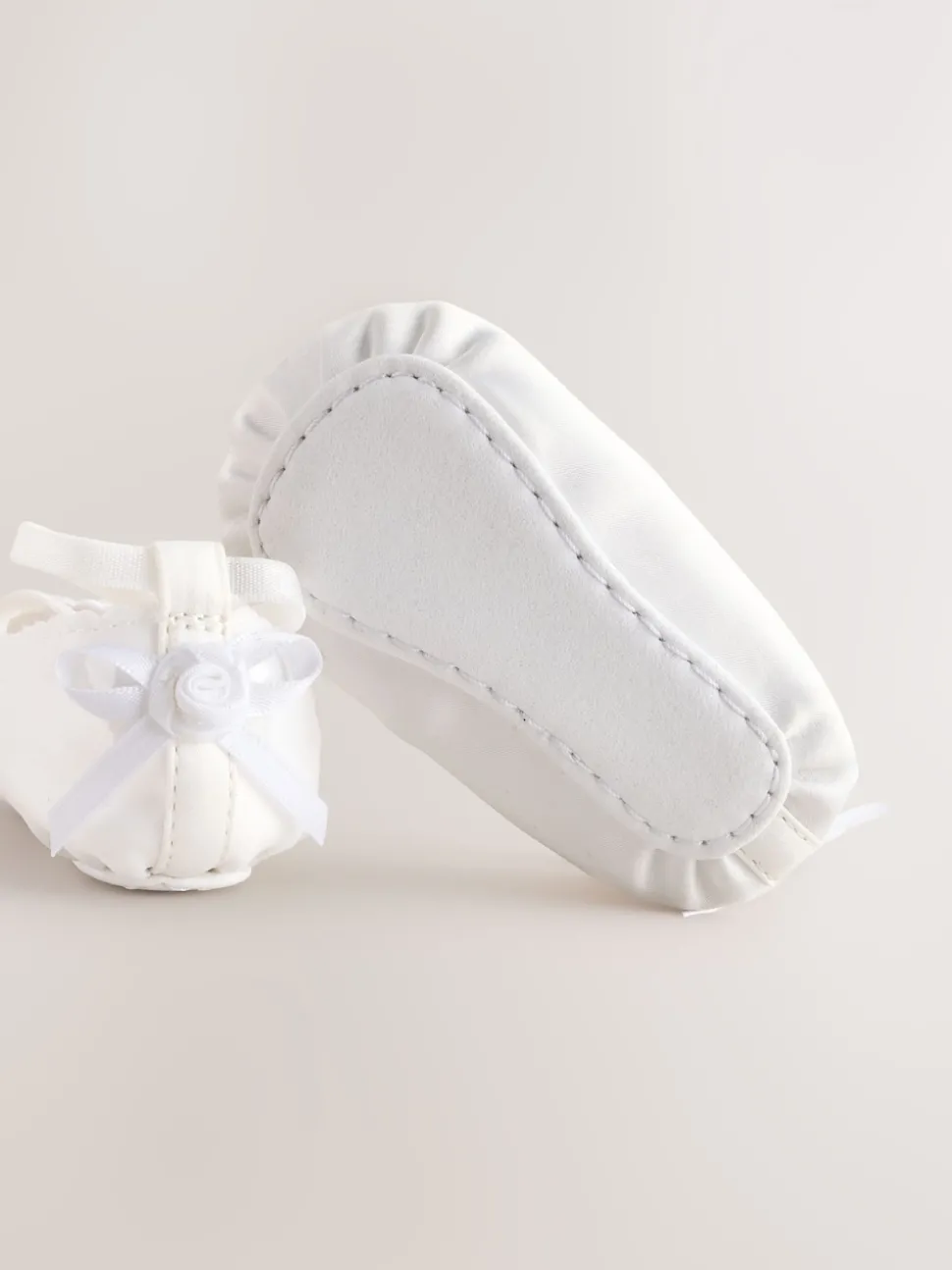 White Baby Bow Occassion Shoes (0-24mths)