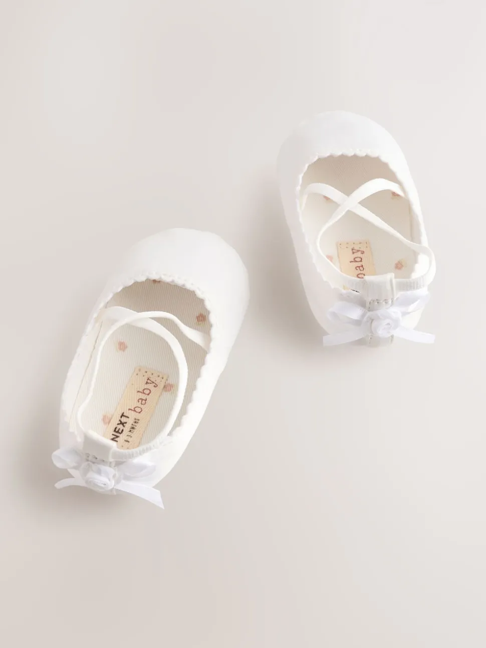 White Baby Bow Occassion Shoes (0-24mths)