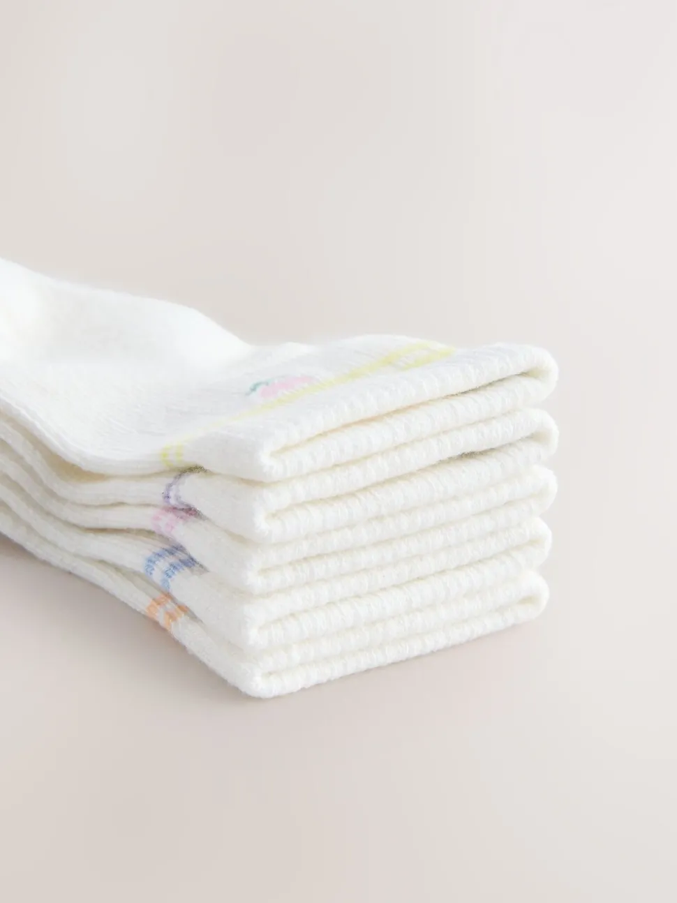 White Baby Socks 5 Pack (0mths-2yrs)