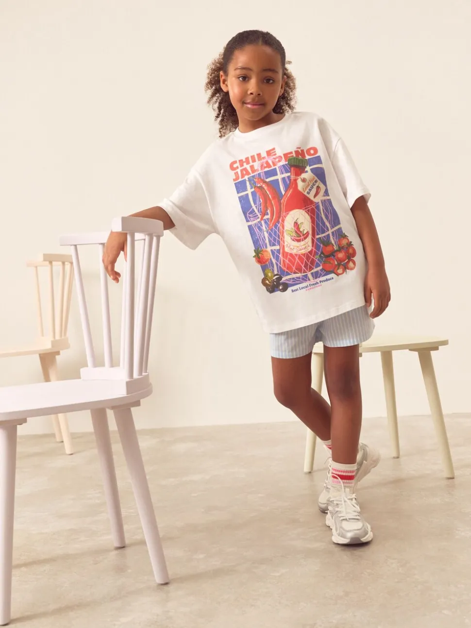 White/Blue Chilli Oversized 100% Cotton Graphic T-Shirt & Woven Shorts (3-16yrs)