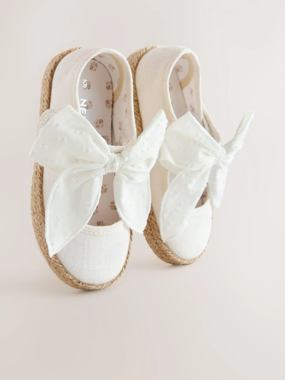 White Broderie Bow Touch And Fasten Strap Shoes