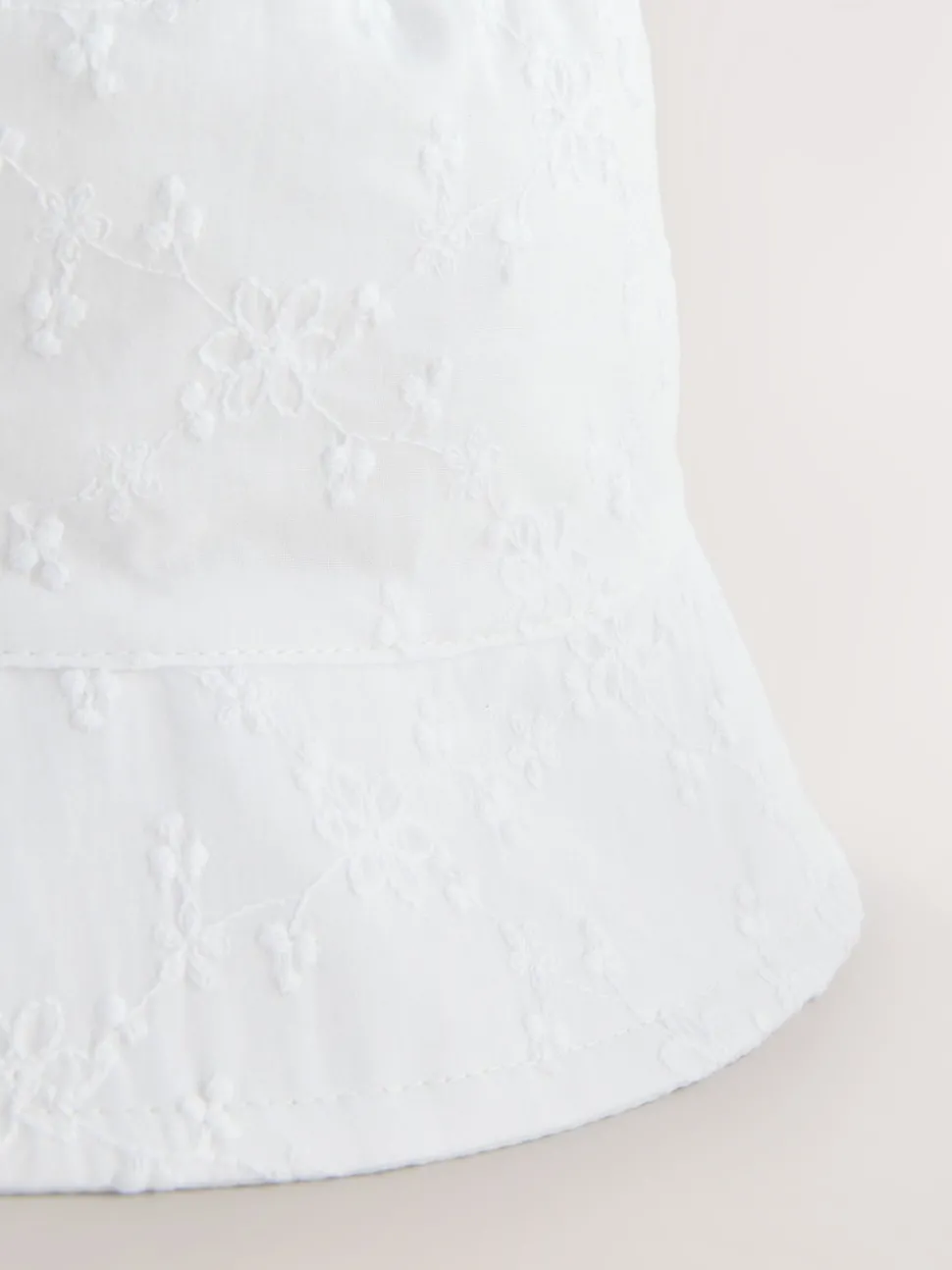 White 100% Cotton Embroided Bucket Hat (3mths-10yrs)
