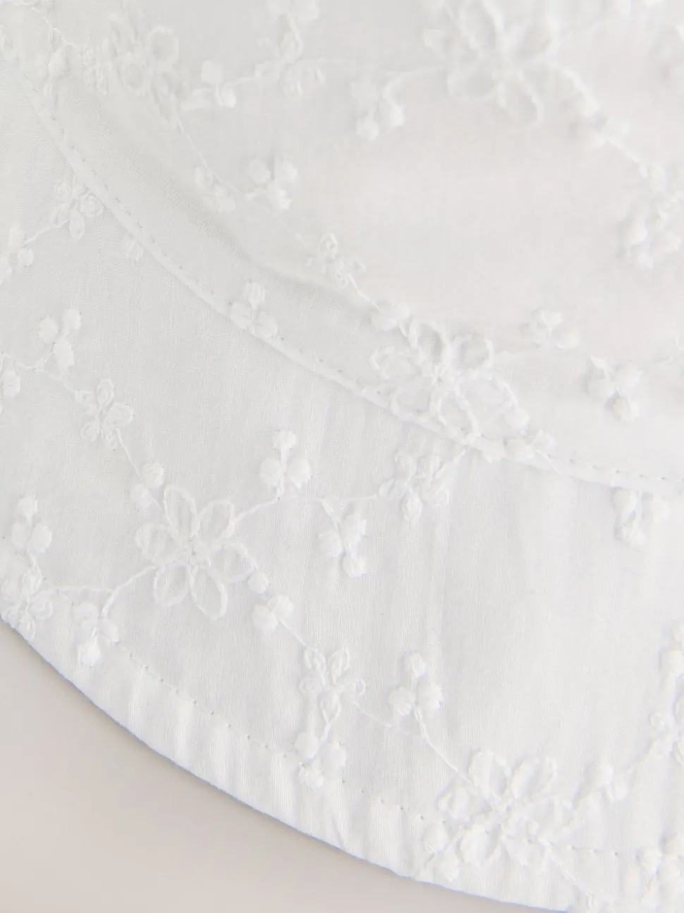 White 100% Cotton Embroided Bucket Hat (3mths-10yrs)