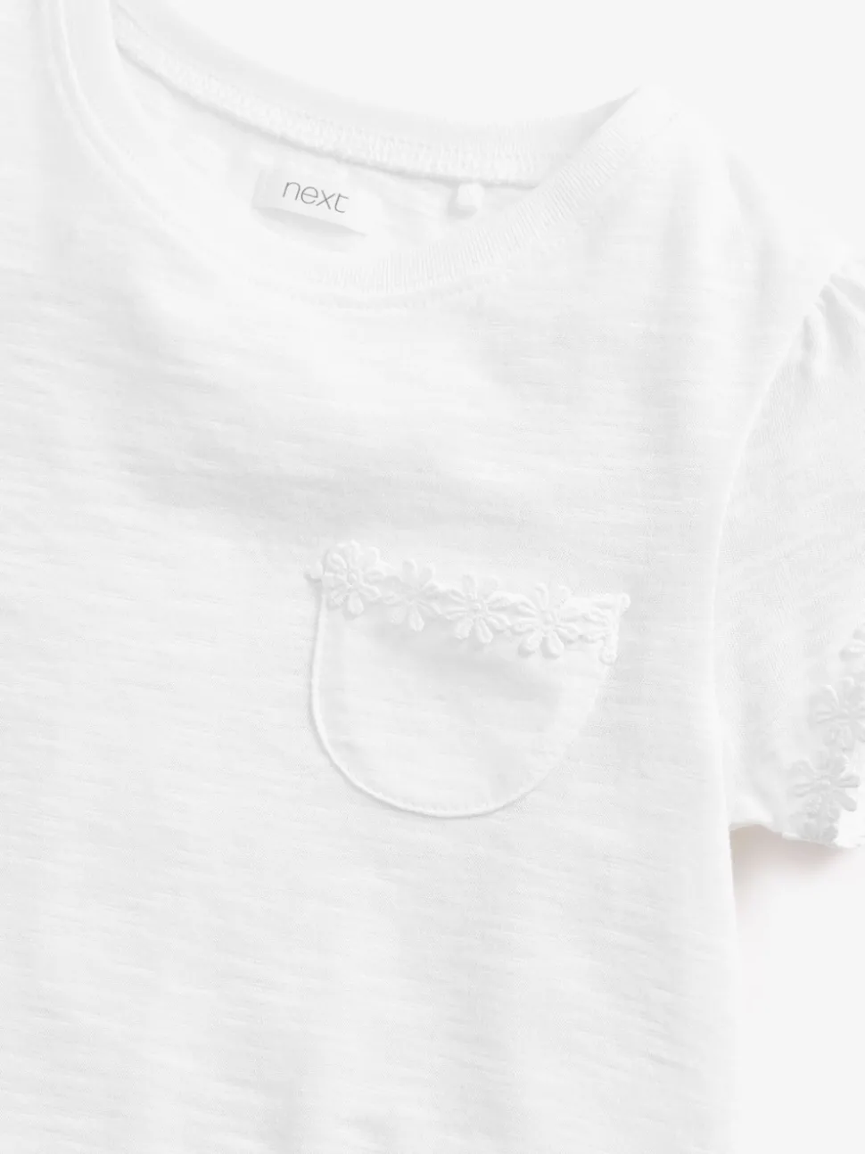 White Daisy Pocket T-Shirt (1.5-16yrs)