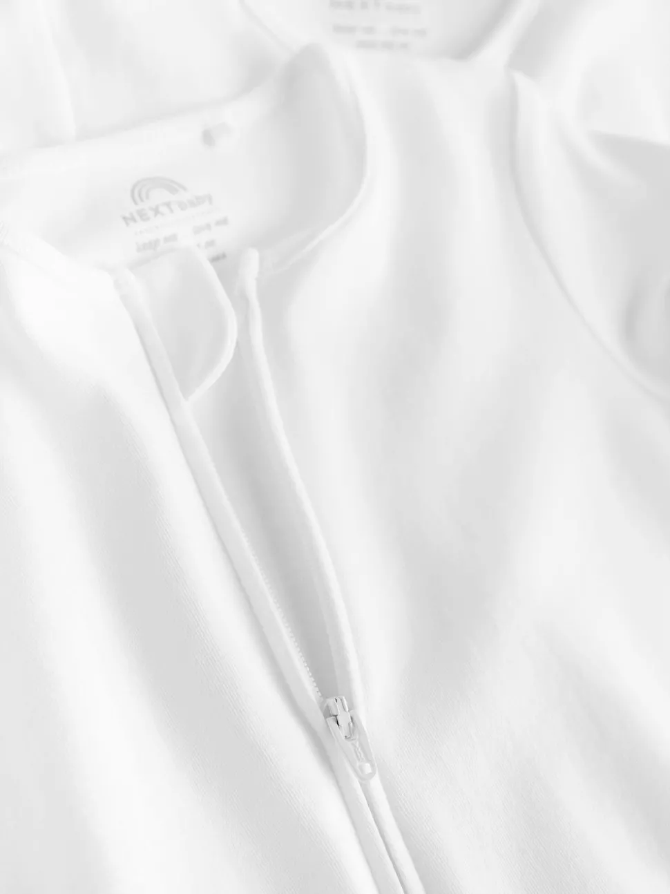 White Essential Zipped 100% Cotton Baby Sleepsuits 3 Pack (0-3yrs)