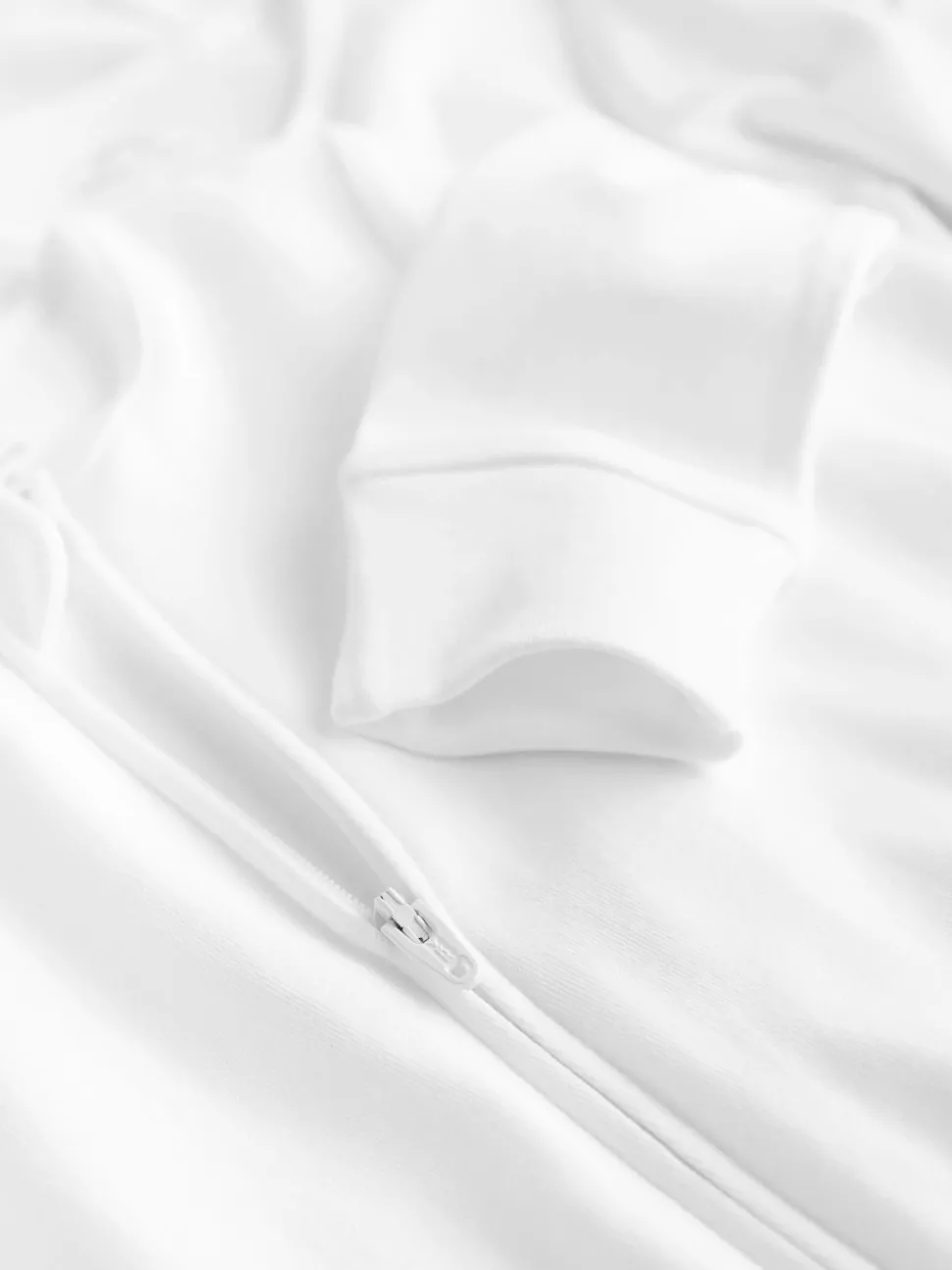 White Essential Zipped 100% Cotton Baby Sleepsuits 3 Pack (0-3yrs)