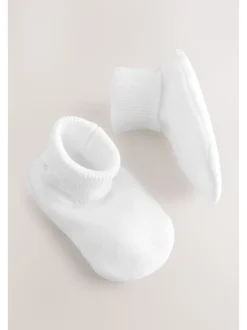 White Knitted Hat and Bootie Baby Set (0-9mths)