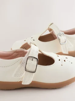 White Leather Wide Fit (G) First Walker T-Bar Touch Fastening Shoes