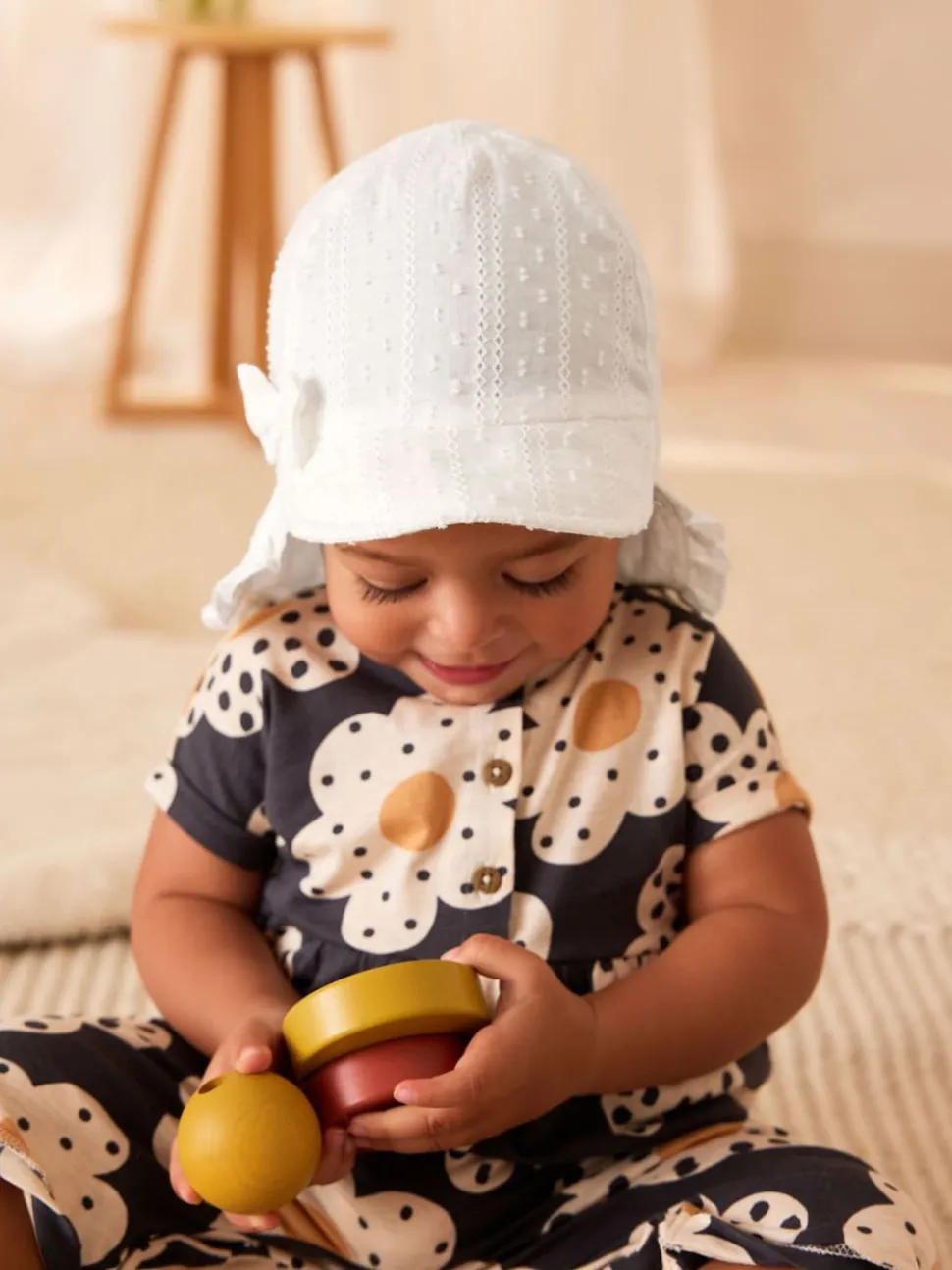 White Legionnaire Baby Hat (0mths-2yrs)
