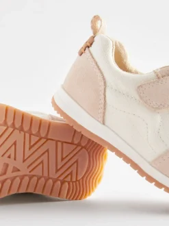 White Neutral Standard Fit (F) First Walker Trainers