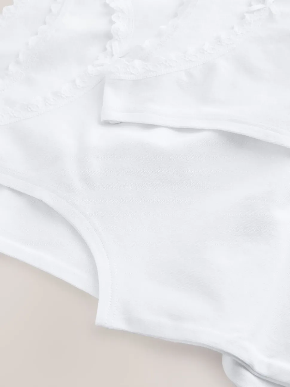 White 5 Pack Lace Trim Vest (1.5-16yrs)