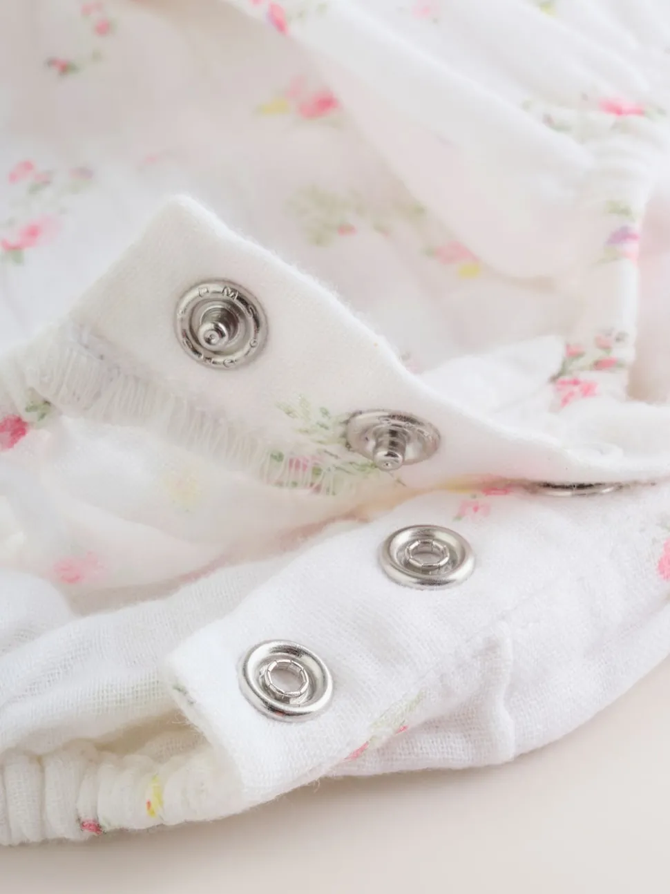 White/Pink Ditsy Baby Bloomer Rompers Set 2 Piece with Tights (0mths-3yrs)