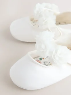 White Satin Baby Corsage Shoes (0-24mths)
