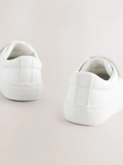 White Standard Fit (F) Chunky Trainers With Touch Fastening