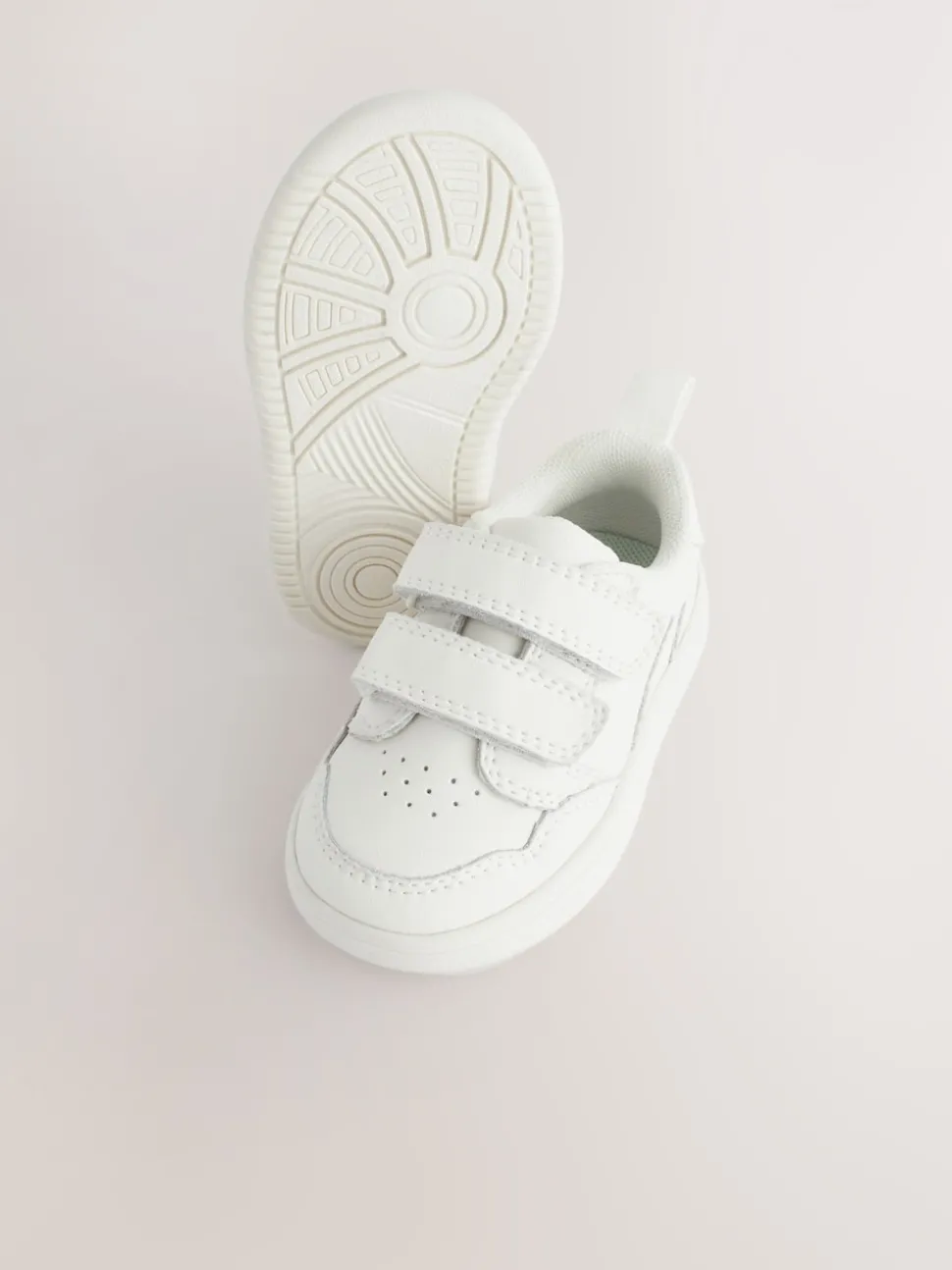 White Standard Fit (F) Touch Fastening Leather First Walker Baby Shoes