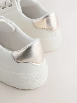 White Touch Fastening Wide Fit (G) Low Top Trainers