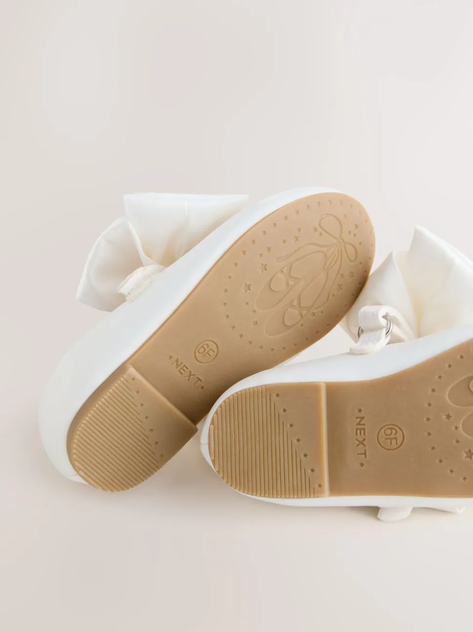 White Wide Fit (G) Bow Satin Flower Occasion Mary Jane Shoes