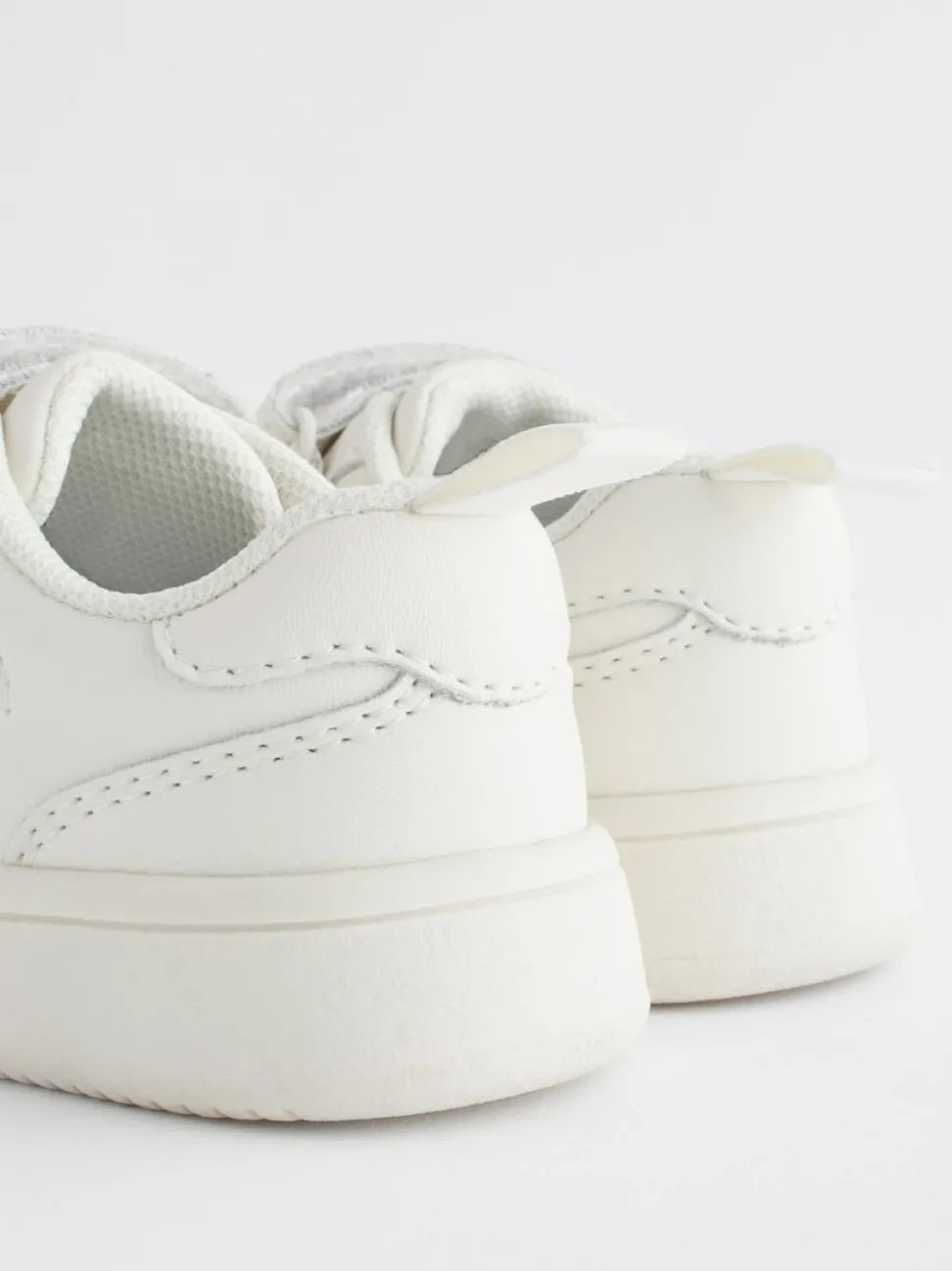 White Wide Fit (G) Touch Fastening Leather First Walker Baby Shoes
